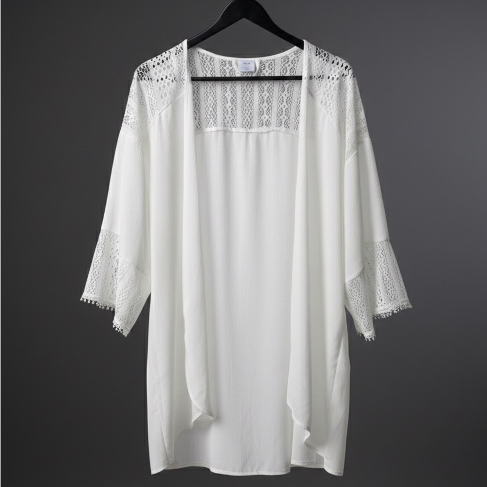 Apt. 9 White Lace Accent Tunic - Picture 3 of 6